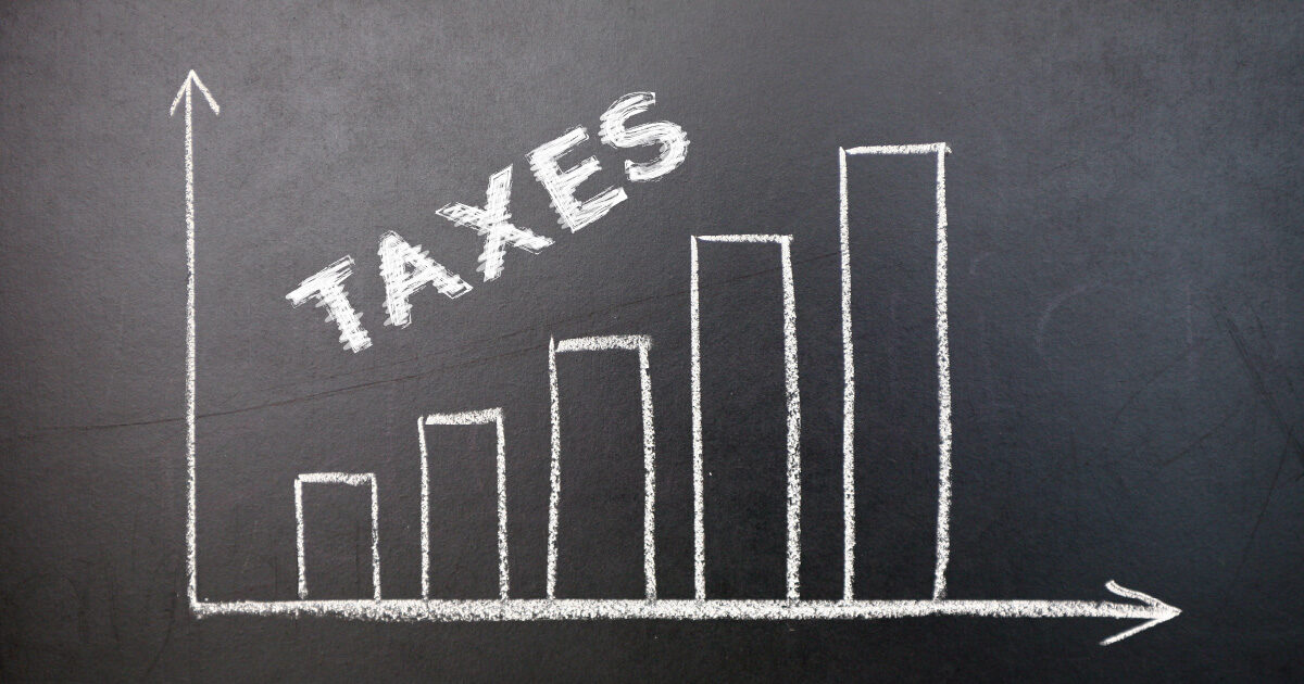 A chart showing high taxes meant to indicate the article is about the 10 worst states for taxes.
